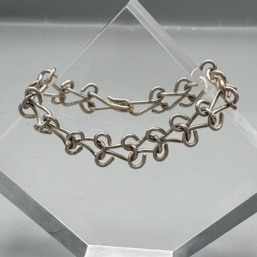 Elegant Silver Chain Bracelet